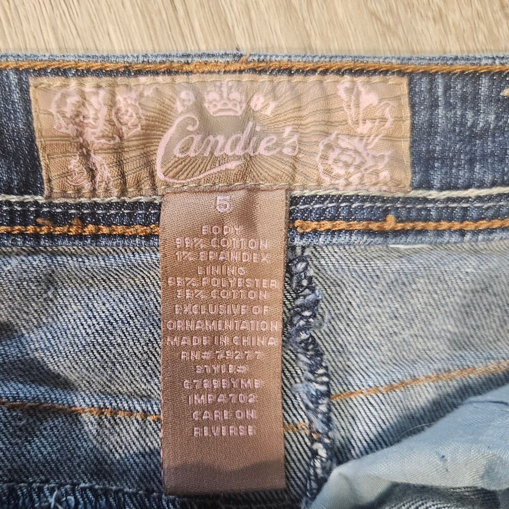 VTG Candie's Y2K Denim Mini Skirt 🍭 Lace Patchwork & Distressed Hem - Sz 5 - Picture 7 of 7